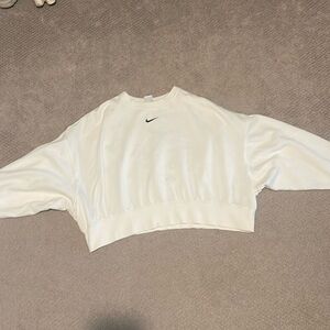 Nike oversized crewneck